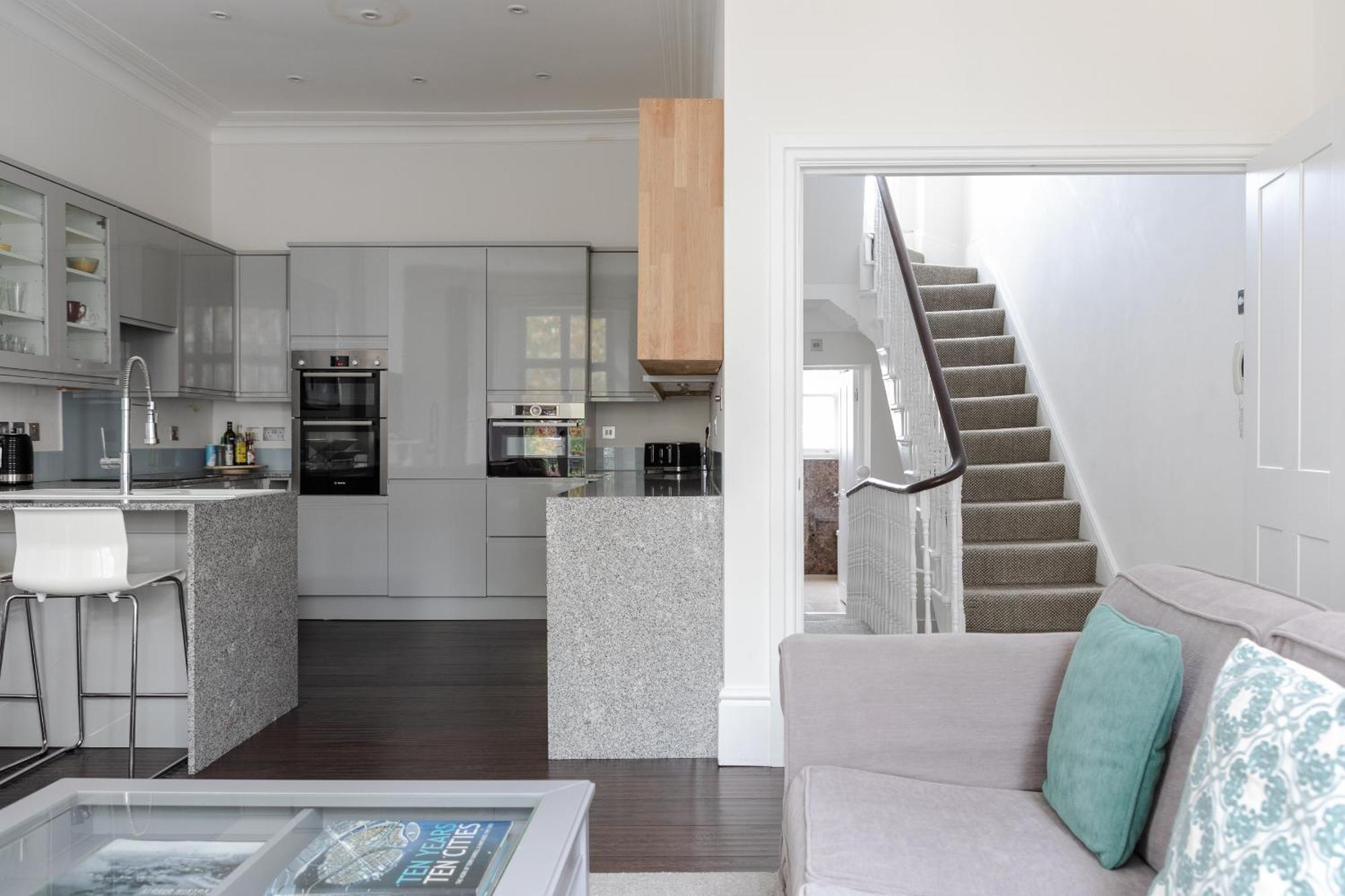 Number 53 - Stunning Maisonette With Parking In Kensington & Chelsea Londen Buitenkant foto