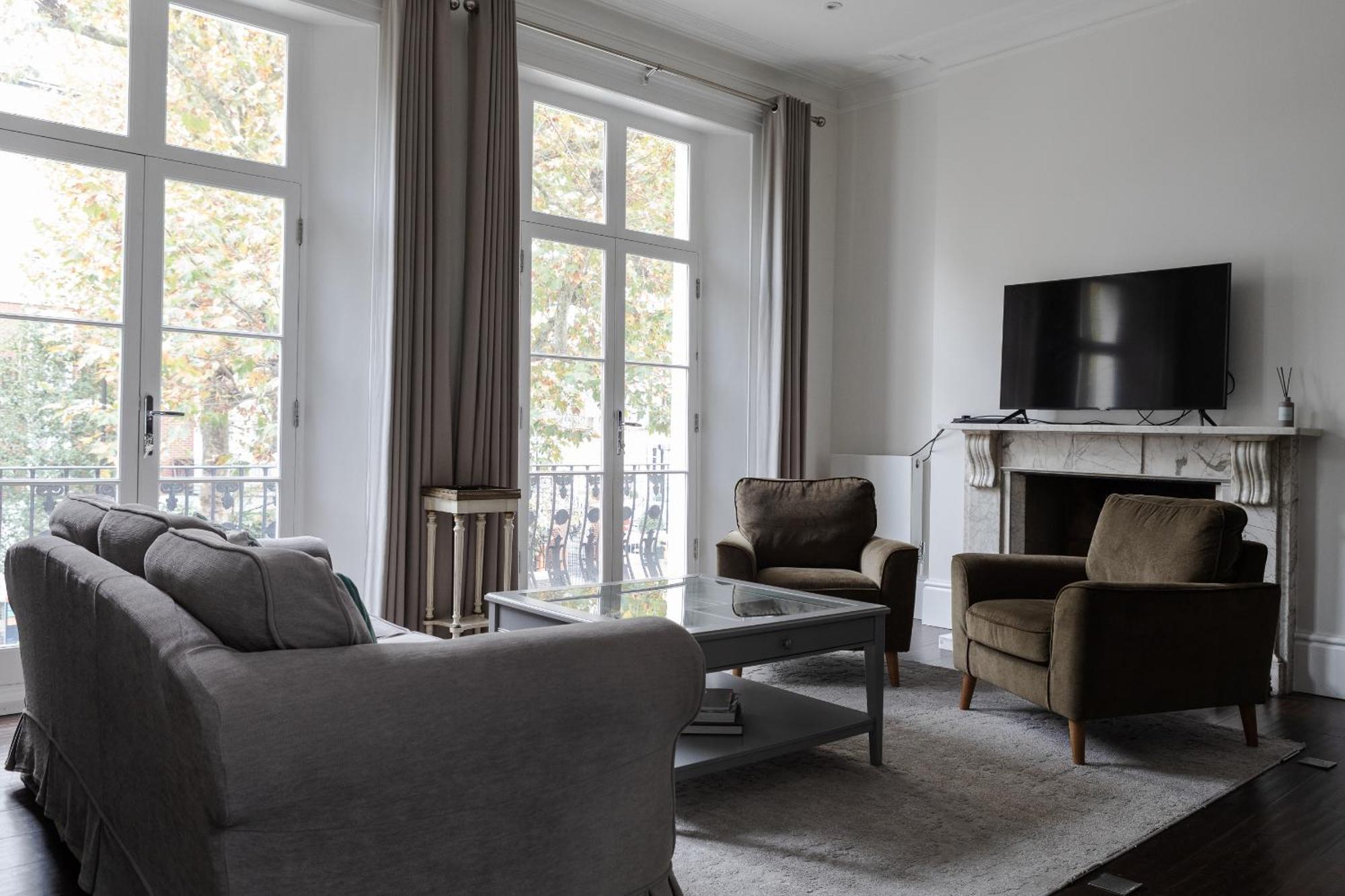 Number 53 - Stunning Maisonette With Parking In Kensington & Chelsea Londen Buitenkant foto